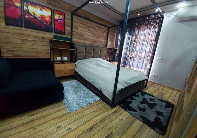 Shtepi me qera Apartament ne Tirane, 1+1, Mobilimi E mobiluar, Pagesa 1,100  Euro.