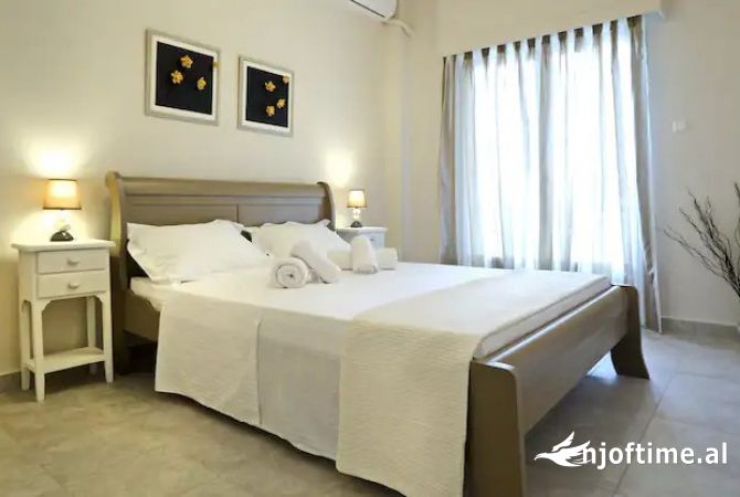 Shtepi me qera 2+1 ne Tirane - 650 Euro