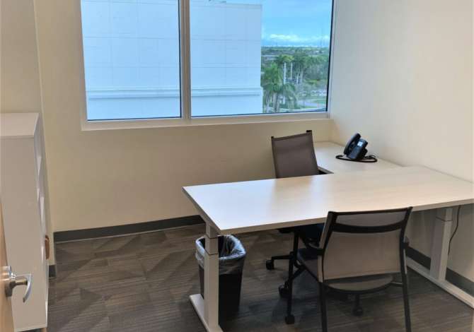 Ambient biznesi me qera 3+1 ne Tirane - 600 Euro