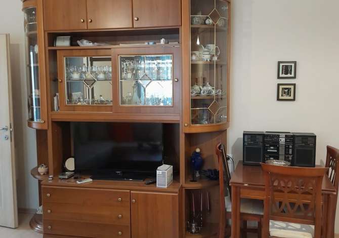 Shtepi me qera 2+1 ne Tirane - 600 Euro
