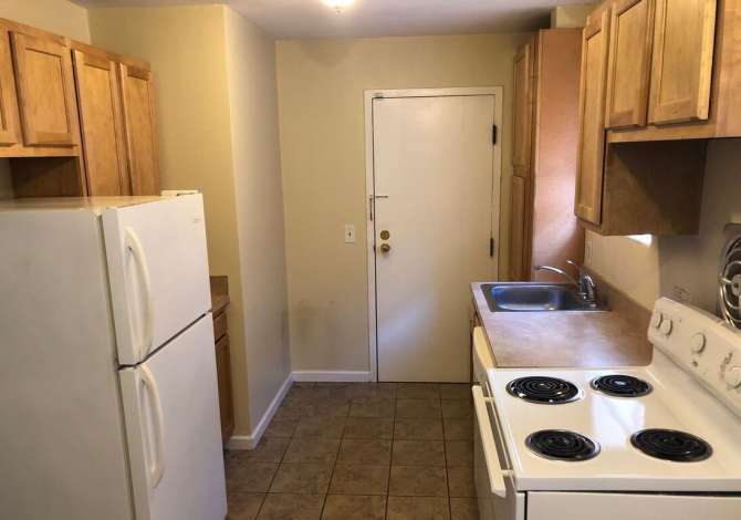 Shtepi me qera 2+1 ne Tirane - 500 Euro