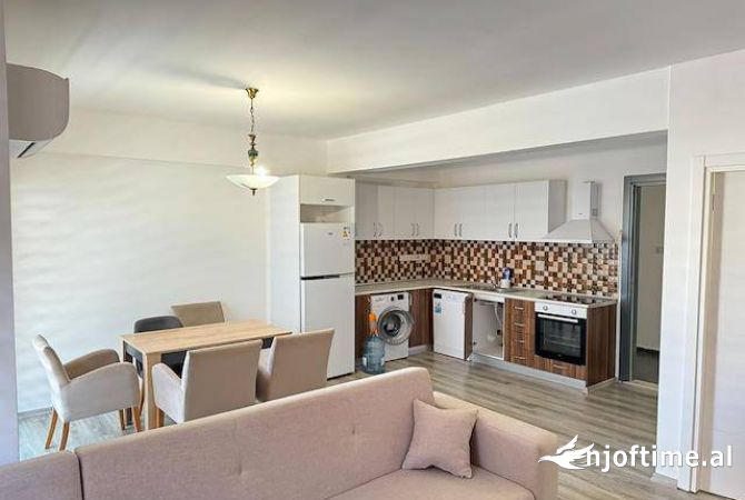Shtepi me qera 1+1 ne Tirane - 600 Euro