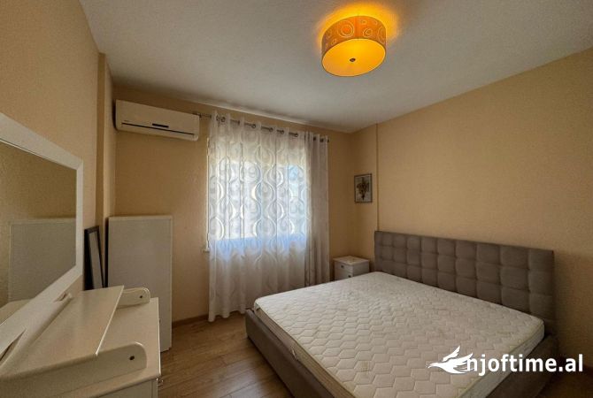 Shtepi me qera 1+1 ne Tirane - 600 Euro