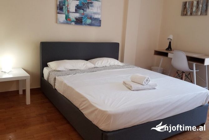 Shtepi me qera 1+1 ne Tirane - 400 Euro