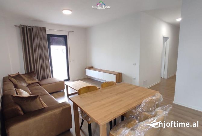 Shtepi me qera 3+1 ne Tirane - 1,000 Euro
