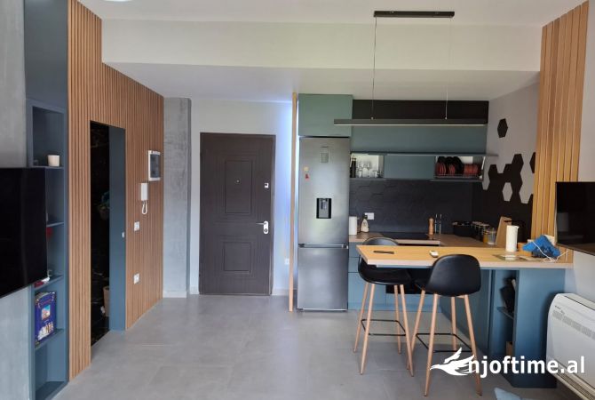 Shtepi me qera 1+1 ne Tirane - 750 Euro