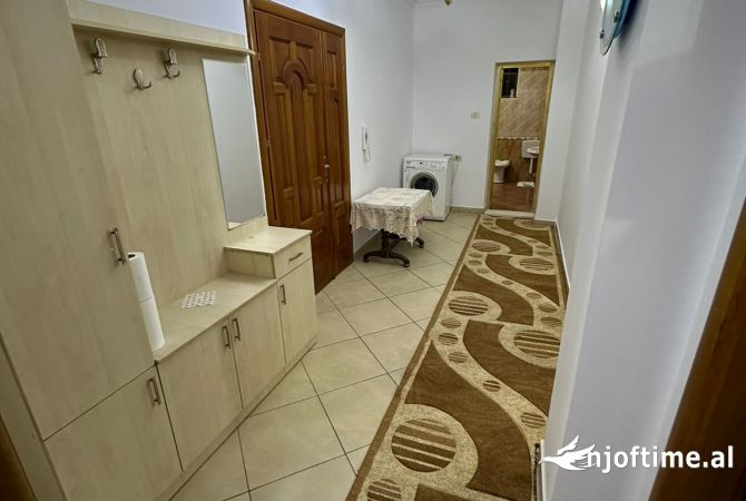 Shtepi me qera 2+1 ne Tirane - 600 Euro