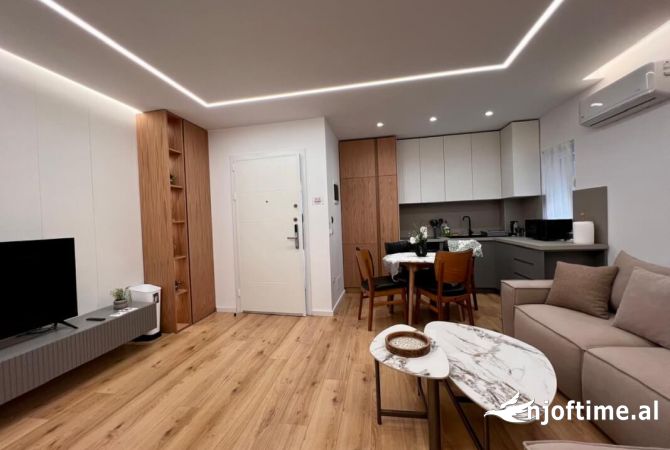 Shtepi me qera 1+1 ne Tirane - 600 Euro