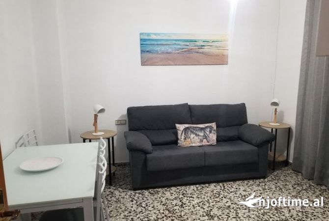 Shtepi me qera 1+1 ne Tirane - 350 Euro