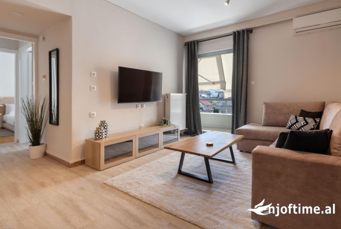 Shtepi me qera 2+1 ne Tirane - 700 Euro