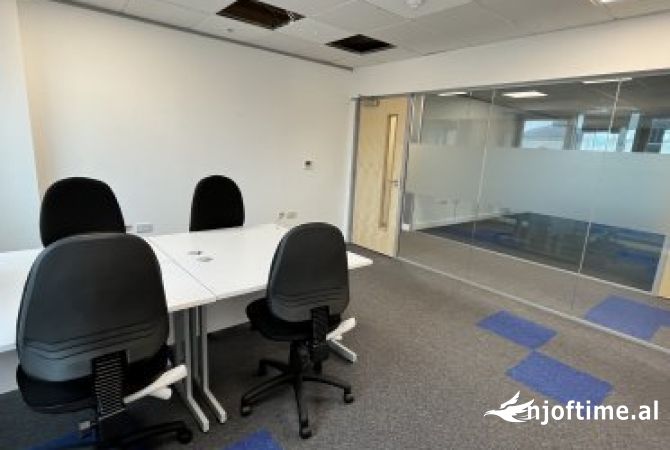 Ambient biznesi me qera 3+1 ne Tirane - 550 Euro