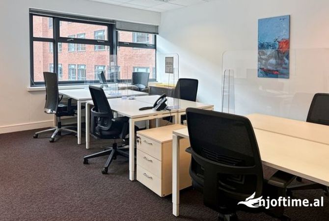 Ambient biznesi me qera 3+1 ne Tirane - 600 Euro