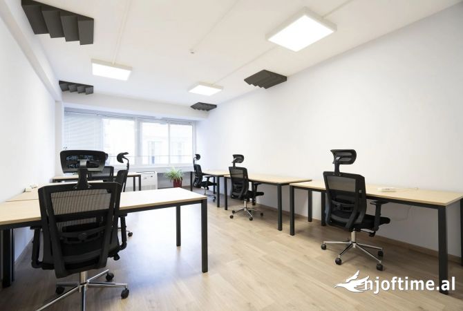 Ambient biznesi me qera 3+1 ne Tirane - 1,750 Euro