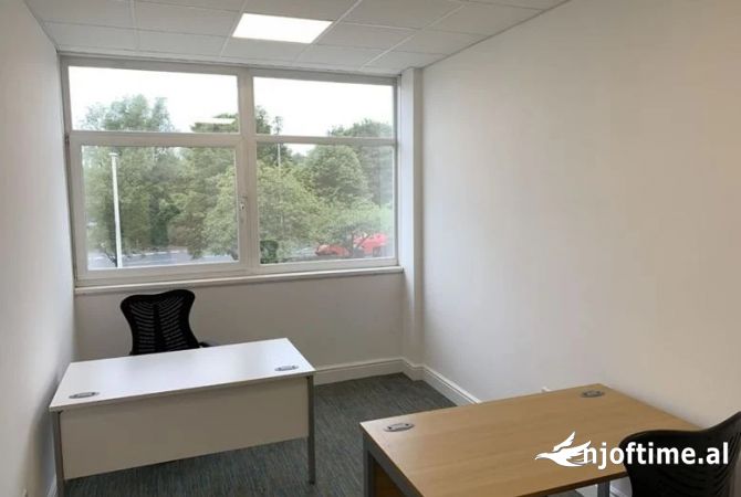 Ambient biznesi me qera 3+1 ne Tirane - 200 Euro