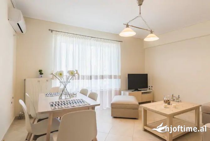 Shtepi me qera 2+1 ne Tirane - 700 Euro