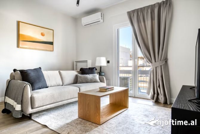 Shtepi me qera 2+1 ne Tirane - 550 Euro