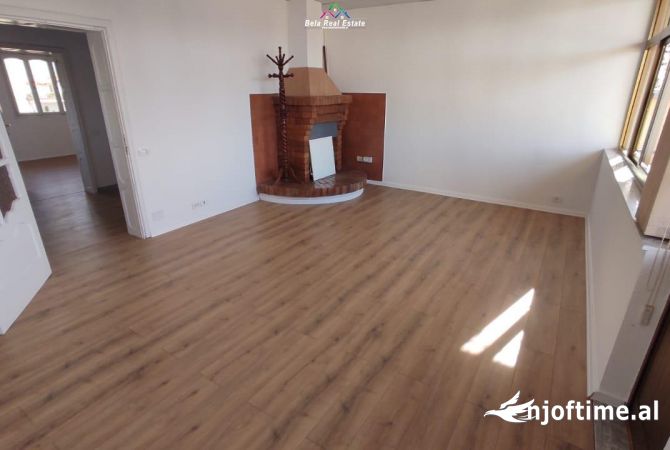 Shtepi me qera 4+1 ne Tirane - 1,500 Euro