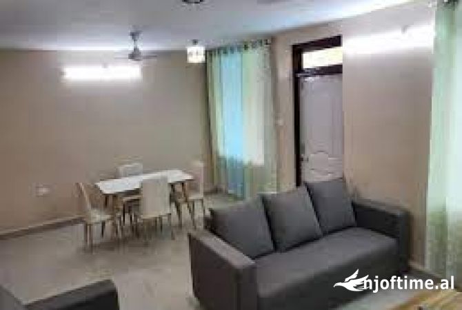 Shtepi ne shitje 1+1 ne Tirane - 95,000 Euro