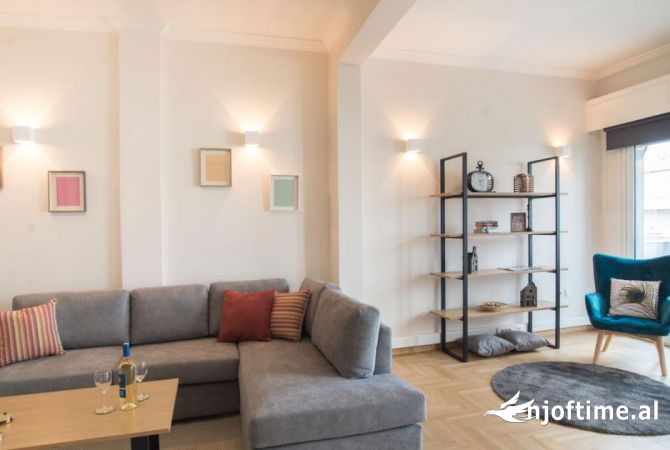 Shtepi me qera 1+1 ne Tirane - 650 Euro
