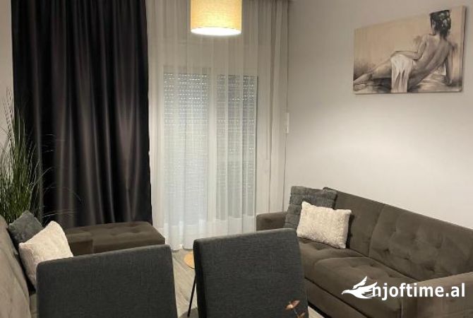 Shtepi me qera 1+1 ne Tirane - 550 Euro