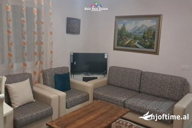 Shtepi me qera 2+1 ne Tirane - 500 Euro