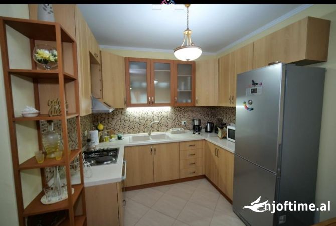 Shtepi me qera 1+1 ne Tirane - 500 Euro