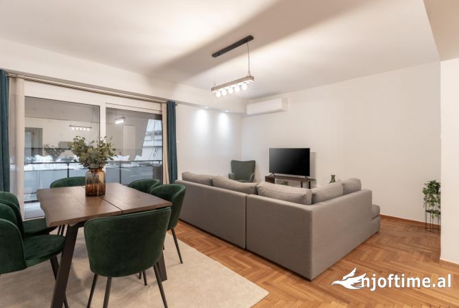 Shtepi me qera 2+1 ne Tirane - 800 Euro