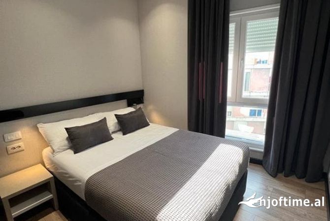 Shtepi me qera Apartament ne Tirane, 2+1, Mobilimi E mobiluar, Pagesa 1,500  Euro.