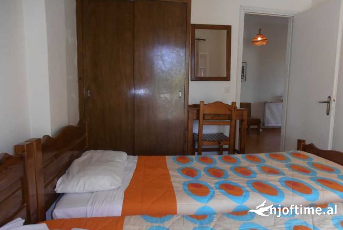 Shtepi me qera 2+1 ne Tirane - 400 Euro