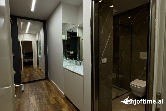 Shtepi me qera Apartament ne Tirane, 1+1, Mobilimi E mobiluar, Pagesa 2,500  Euro.