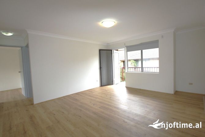 Ambient biznesi me qera 3+1 ne Tirane - 600 Euro