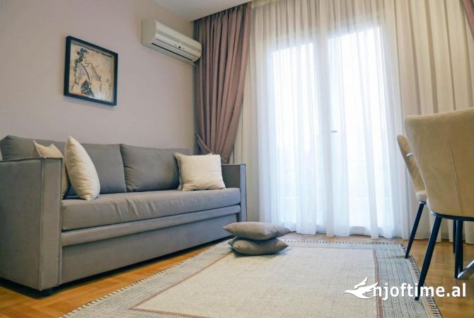 Shtepi me qera 2+1 ne Tirane - 450 Euro