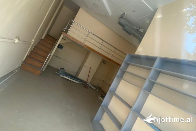 Ambient biznesi me qera 1+1 ne Tirane - 600 Euro
