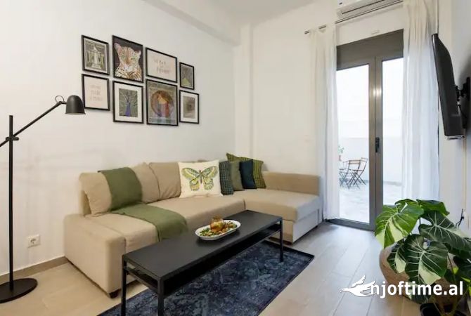 Shtepi me qera 2+1 ne Tirane - 600 Euro