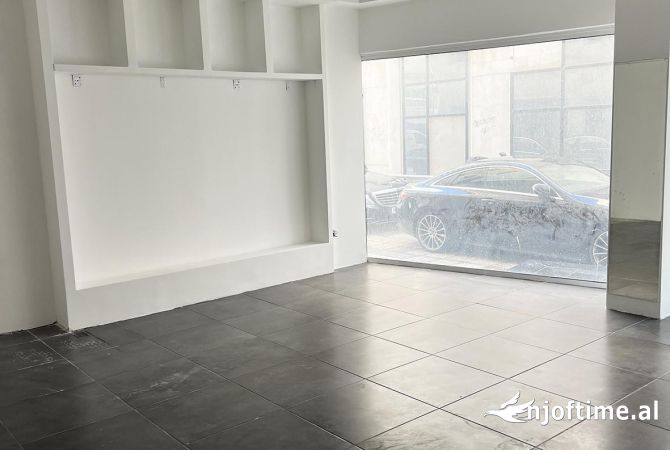 Ambient biznesi ne shitje 1+1 ne Tirane - 250,000 Euro