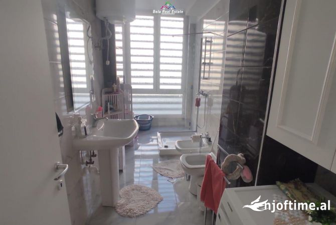 Shtepi me qera Apartament ne Tirane, 1+1, Mobilimi E mobiluar, Pagesa 500  Euro.