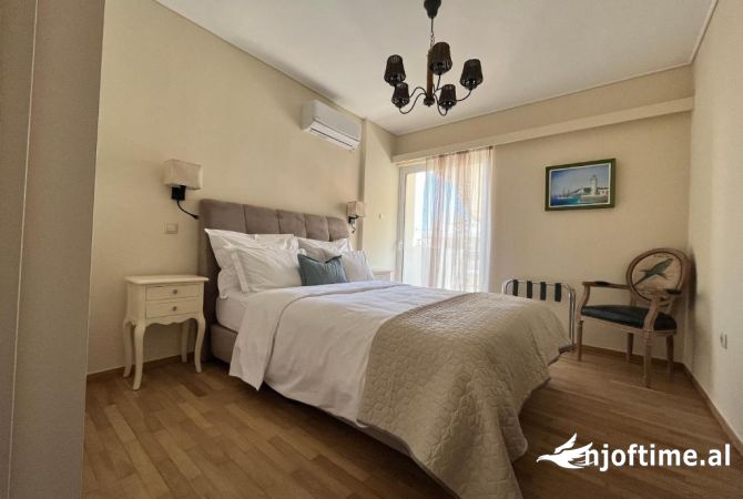 Shtepi me qera 2+1 ne Tirane - 650 Euro