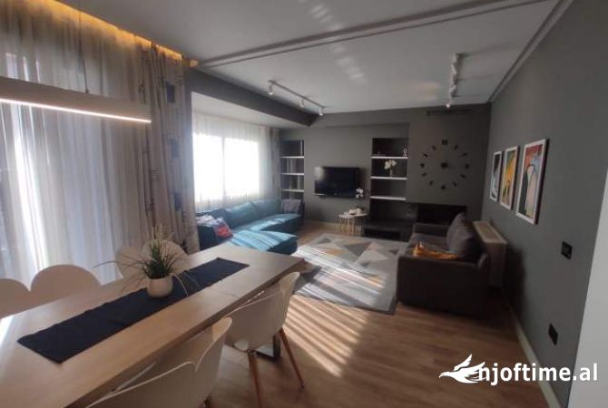Shtepi me qera 3+1 ne Tirane - 1,200 Euro