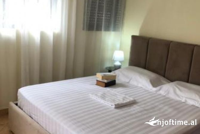 Shtepi me qera 1+1 ne Tirane - 430 Euro