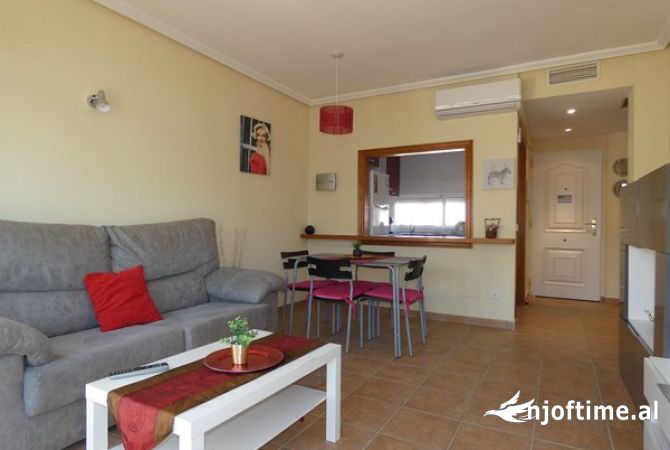 Shtepi me qera 2+1 ne Tirane - 600 Euro