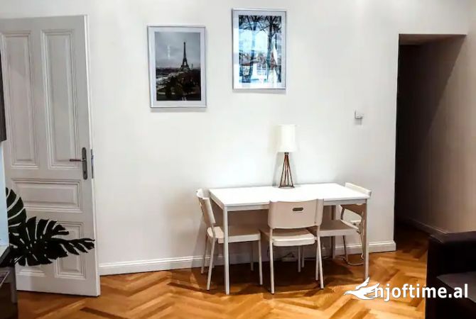 Shtepi me qera 1+1 ne Tirane - 460 Euro