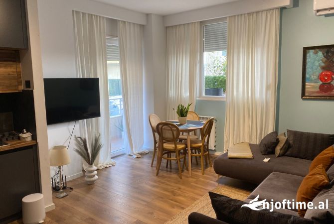 Shtepi me qera 2+1 ne Tirane - 500 Euro