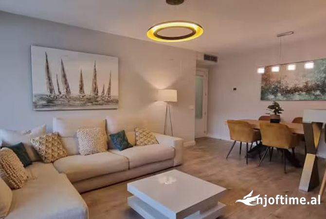 Shtepi ne shitje 1+1 ne Tirane - 170,000 Euro