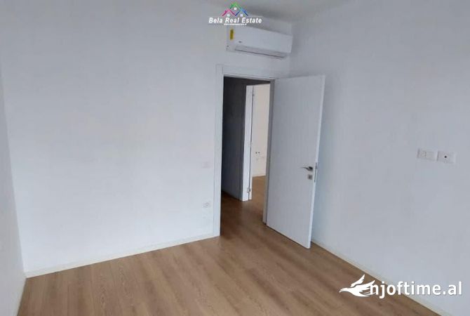 Ambient biznesi me qera 3+1 ne Tirane - 500 Euro