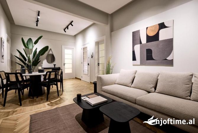 Shtepi me qera 2+1 ne Tirane - 700 Euro