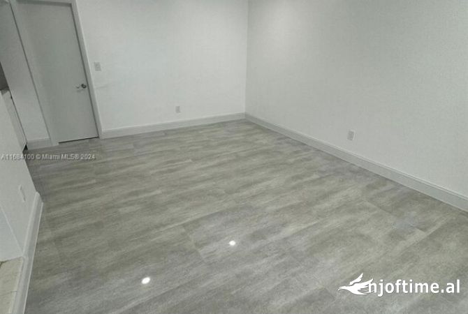 Shtepi ne shitje 2+1 ne Tirane - 145,000 Euro