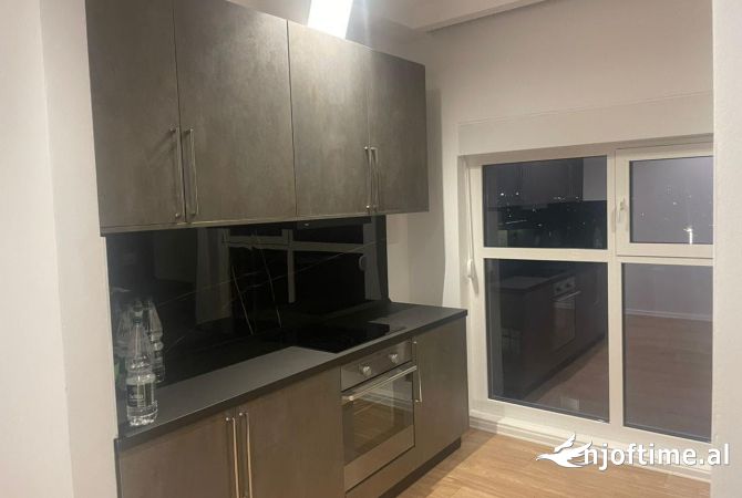 Shtepi me qera 1+1 ne Tirane - 450 Euro