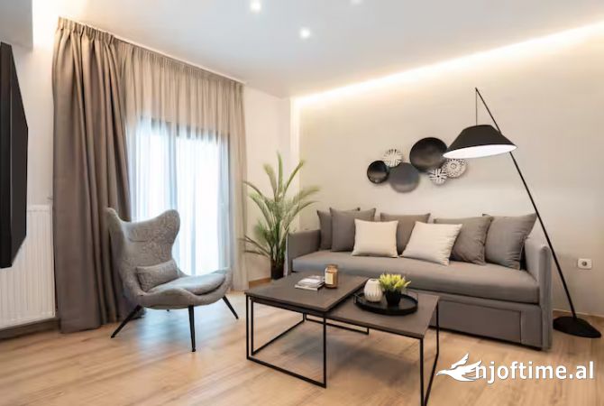 Shtepi me qera 2+1 ne Tirane - 700 Euro