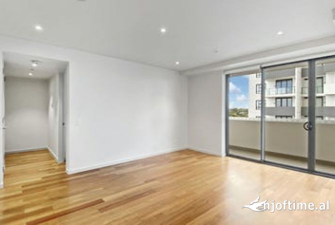 Ambient biznesi me qera 3+1 ne Tirane - 750 Euro