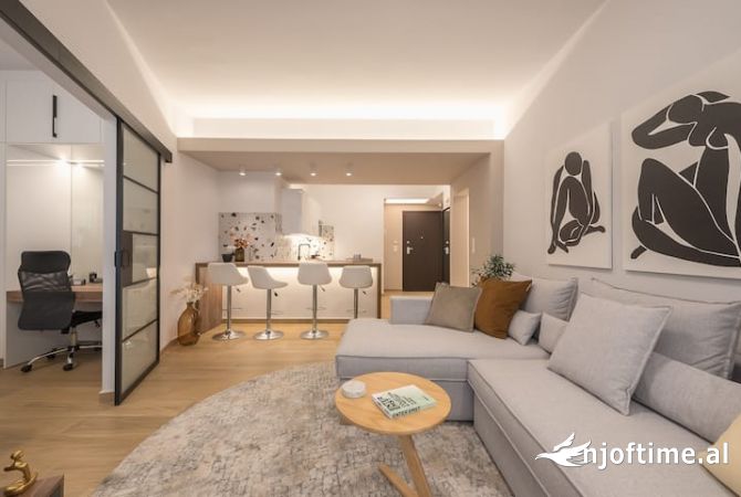 Shtepi me qera 2+1 ne Tirane - 800 Euro